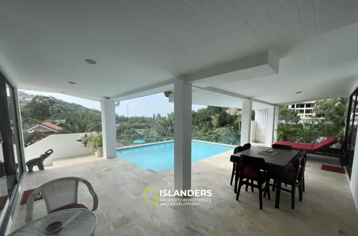 Вилла с 5 спальнями на продажу в Санти Тани