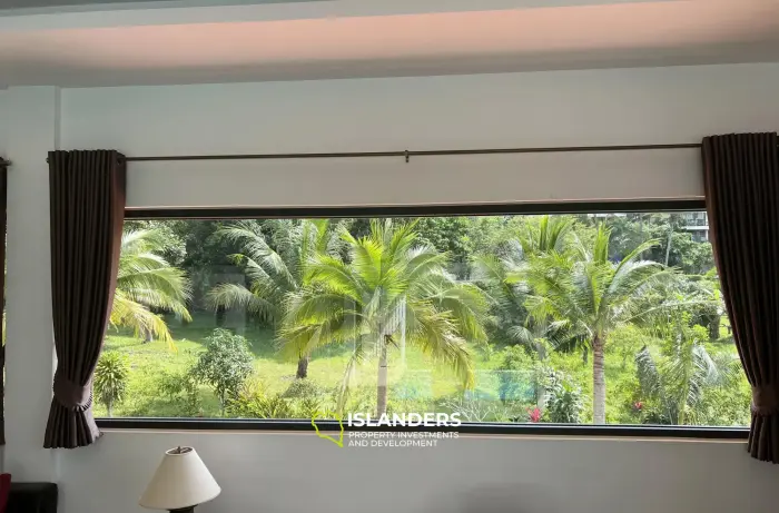 Вилла с 5 спальнями на продажу в Санти Тани