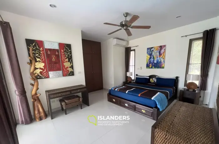 Вилла с 5 спальнями на продажу в Санти Тани