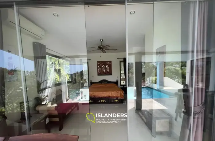 Вилла с 5 спальнями на продажу в Санти Тани