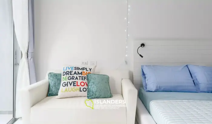 Studio-Apartment mit Gartenblick zum Verkauf in der Replay Residence & Pool Villa