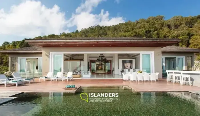 หรูหรา 5 ห้องนอนพร้อมวิวทะเลที่สวยงามสำหรับขายและเช่าในเกาะสมุย