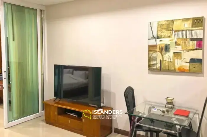 1 Bedroom Condo for sale at Whispering Palms Suite with pool view
