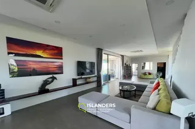 וילה מרווחת עם נוף לים למכירה בקו סאמוי