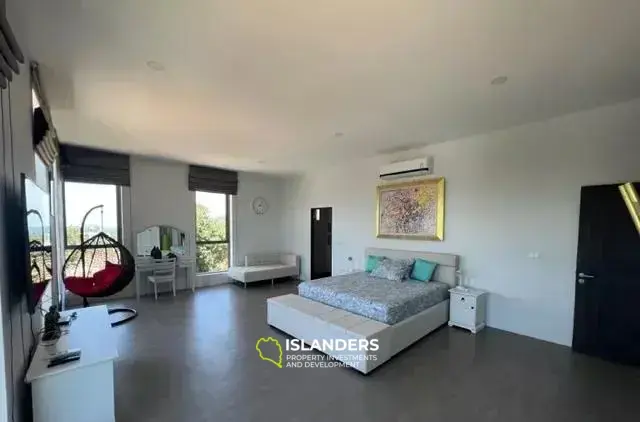 וילה מרווחת עם נוף לים למכירה בקו סאמוי