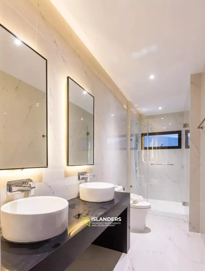Villa de 3 dormitorios en venta en Lux Neo