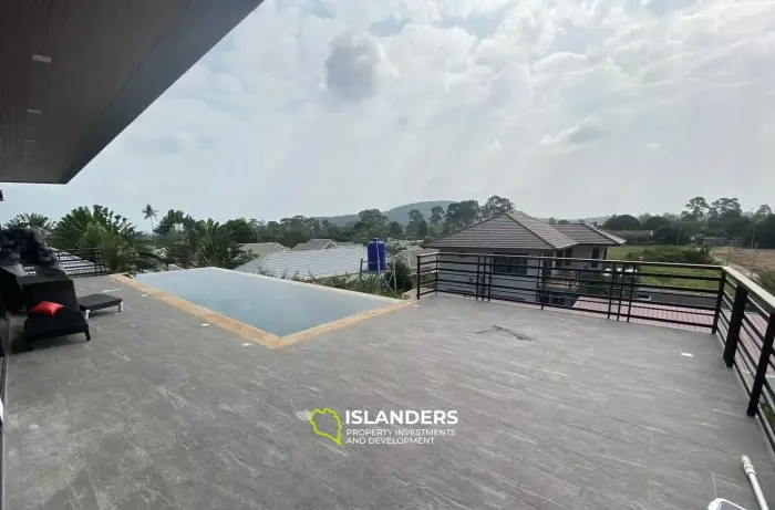 Große Poolvilla mit 5 Schlafzimmern im Herzen von Bophut zu verkaufen