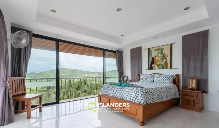 فيلا مكونة من 5 غرف نوم بإطلالات مذهلة على البحر للبيع في ساموي