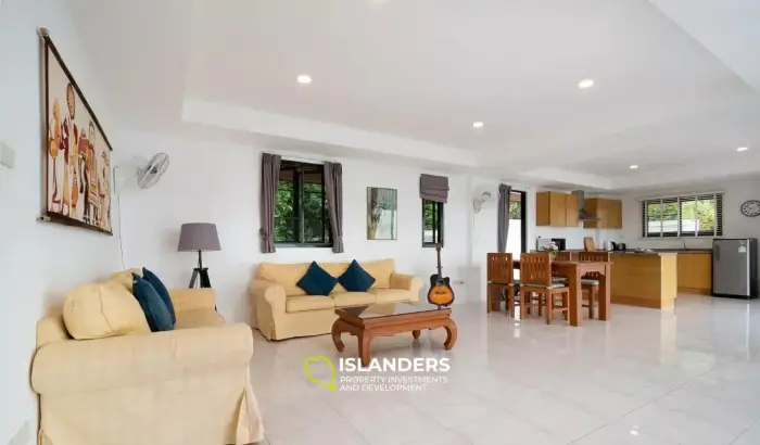 فيلا مكونة من 5 غرف نوم بإطلالات مذهلة على البحر للبيع في ساموي