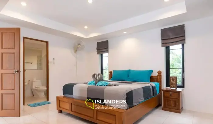 فيلا مكونة من 5 غرف نوم بإطلالات مذهلة على البحر للبيع في ساموي