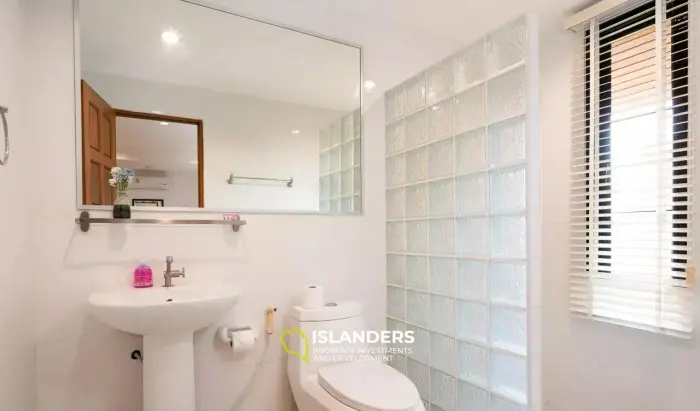 فيلا مكونة من 5 غرف نوم بإطلالات مذهلة على البحر للبيع في ساموي