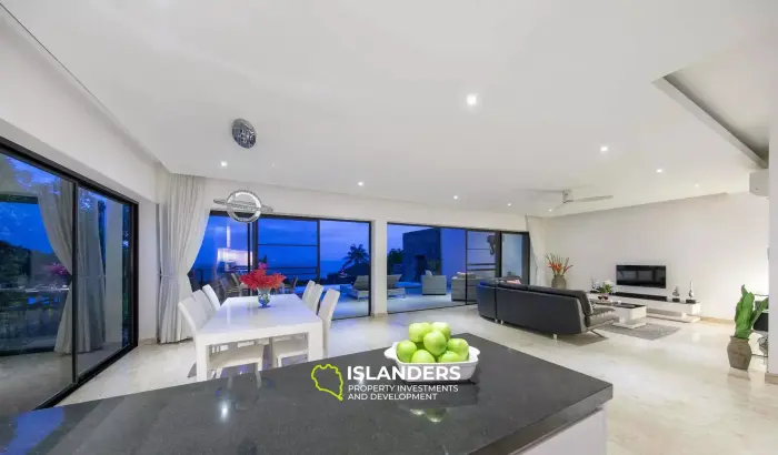 Modern, 3-Bedroom Chaweng Villa With Stunning Sea Views