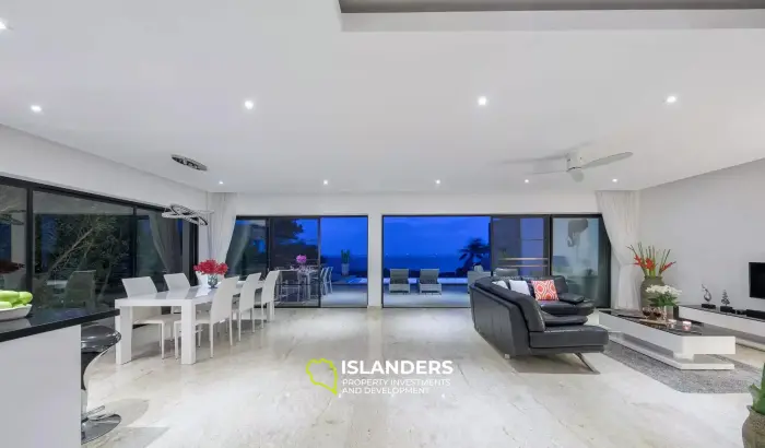 Modern, 3-Bedroom Chaweng Villa With Stunning Sea Views