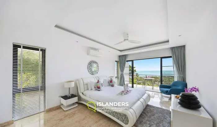 Modern, 3-Bedroom Chaweng Villa With Stunning Sea Views