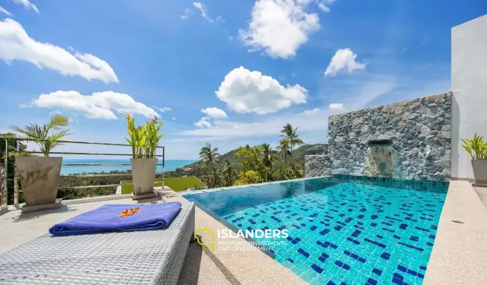 Modern, 3-Bedroom Chaweng Villa With Stunning Sea Views