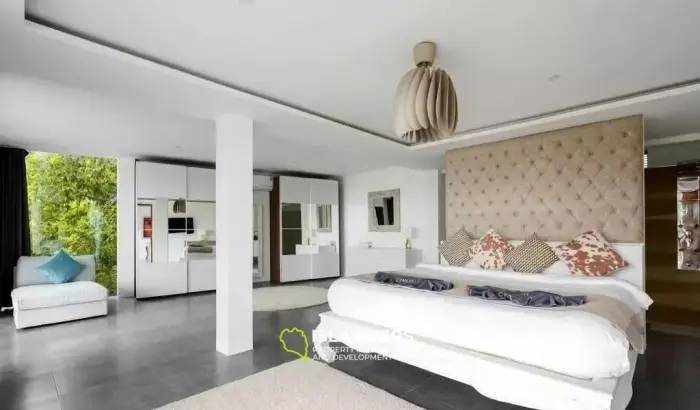 2 Pools Villa with Seaview for Sale in Bophut Hills