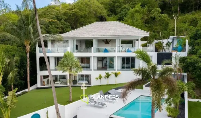 2 Pools Villa with Seaview for Sale in Bophut Hills