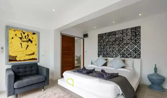 2 Pools Villa with Seaview for Sale in Bophut Hills