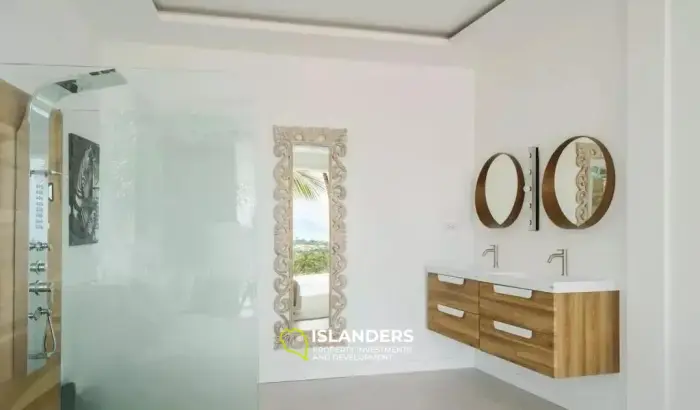 2 Pools Villa with Seaview for Sale in Bophut Hills