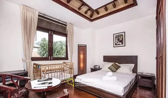 شقة من 3 غرف نوم على الطراز البالينيزي مع إطلالة على البحر في شاطئ بوفوت