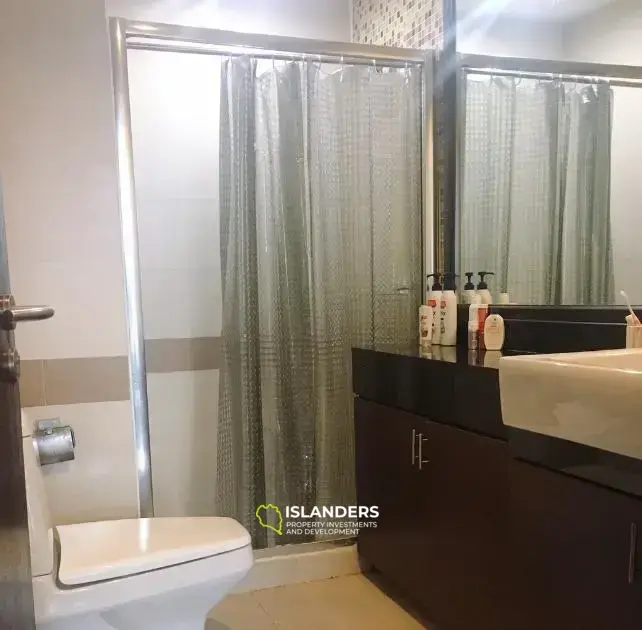 Квартира с 2 спальнями на продажу в Arisara Place в Бопхуте