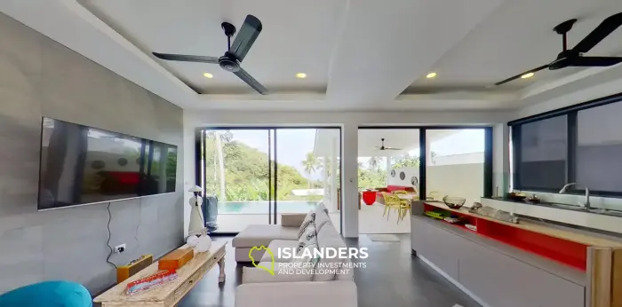 3 Bedrooms Sea View Villa for Sale in Lamai