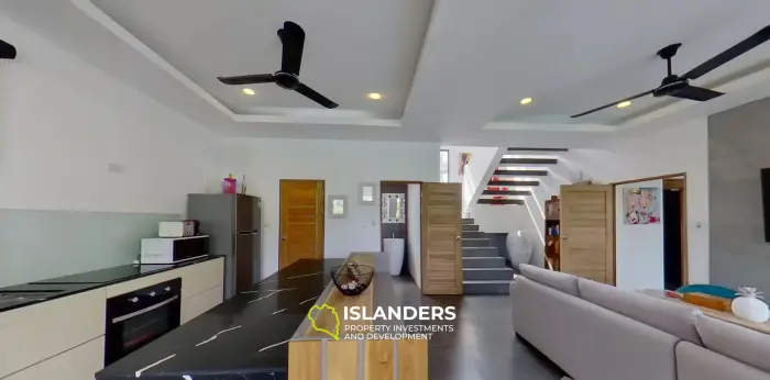 3 Bedrooms Sea View Villa for Sale in Lamai