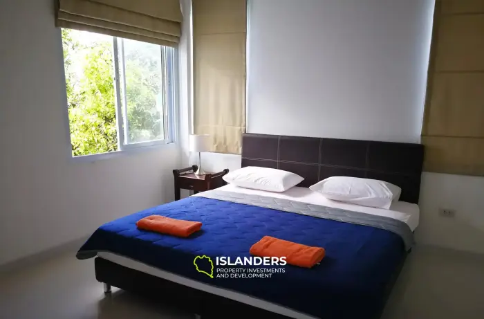 فيلا مكونة من غرفتي نوم وحمام سباحة للإيجار والبيع في بلايلام