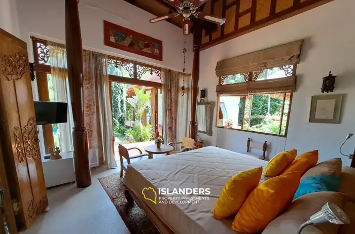Magnifique villa de style balinais 5BR à Serene Private Riverside