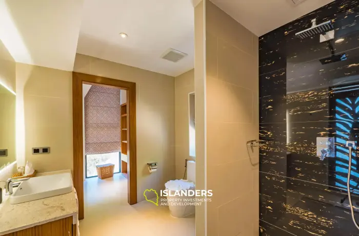 Villa de 4 dormitorios en venta en Darika Residence