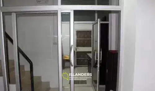 ขายอาคารพาณิชย์ 3 ชั้นในสมุย