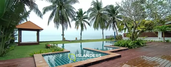 5 Bedroom Beachfront Villa at Lipa Noi for Sale