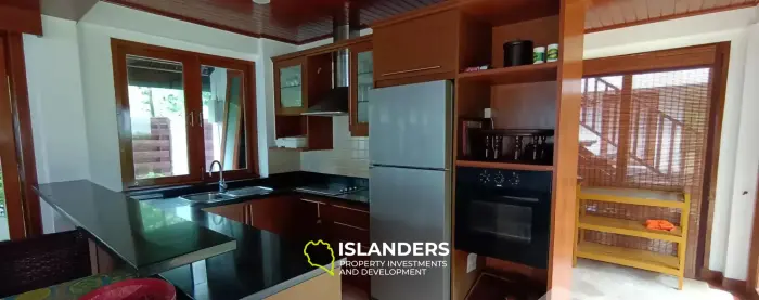 5 Bedroom Beachfront Villa at Lipa Noi for Sale