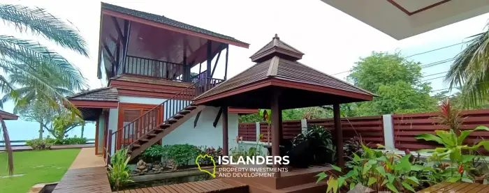 5 Bedroom Beachfront Villa at Lipa Noi for Sale