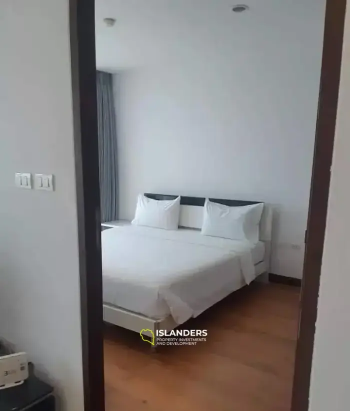 ขายคอนโด 1 ห้องนอนที่อริสราเพลส