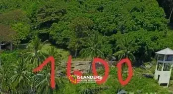Земельный участок площадью 800 кв.м. с видом на море в Натоне