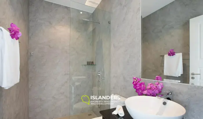 Villa mit 4 Schlafzimmern zum Verkauf bei Samui Bayside Luxury Villas