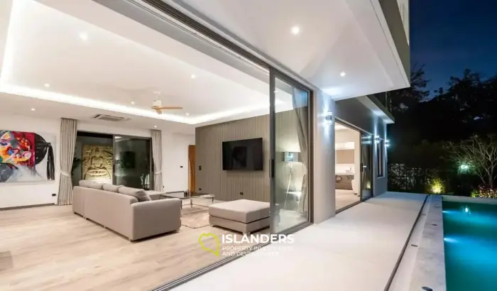 Brandneue Poolvilla mit 4 Schlafzimmern und Meerblick in Bophut