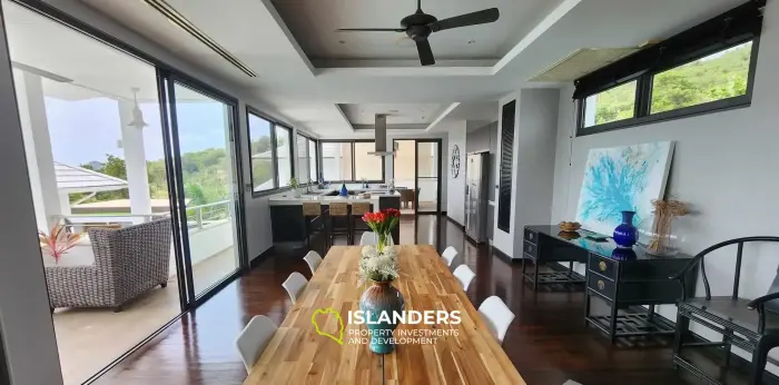 7 Bedroom Sea View Villa in Koh Samui