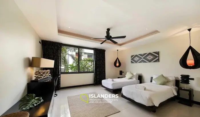 7 Bedroom Sea View Villa in Koh Samui