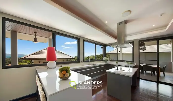 7 Bedroom Sea View Villa in Koh Samui