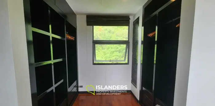 7 Bedroom Sea View Villa in Koh Samui