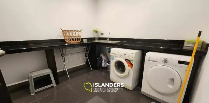 7 Bedroom Sea View Villa in Koh Samui