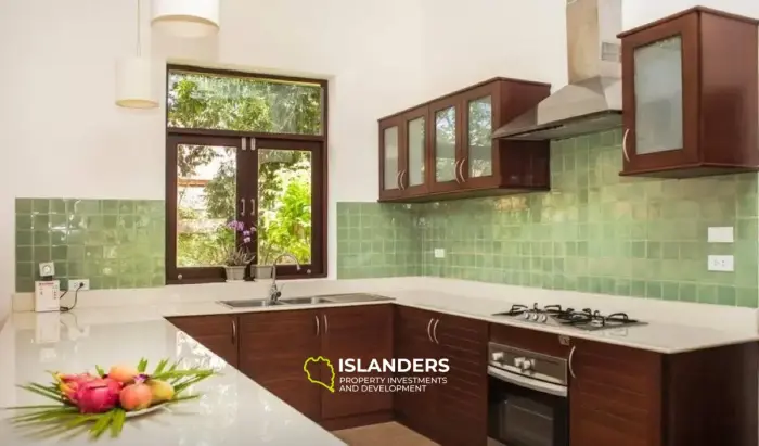 Villa de 3 chambres à vendre à Santi Thani à Mae Nam