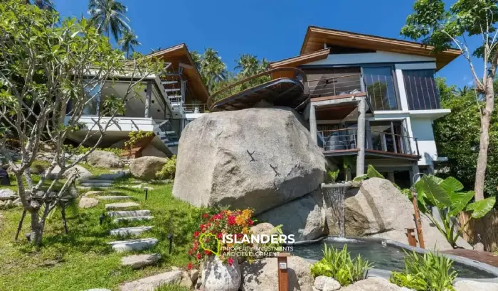 5 BR Villa for sale at Santikhiri Estate