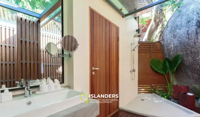 5 BR Villa for sale at Santikhiri Estate