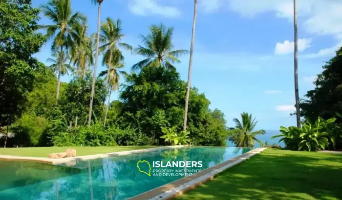 5 BR Villa for sale at Santikhiri Estate