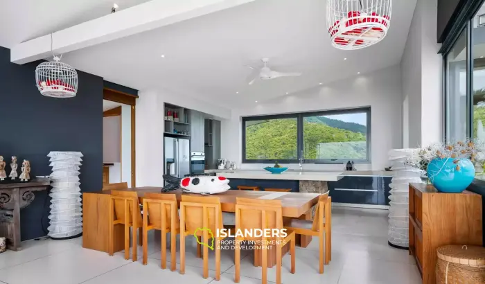 Villa de 5 chambres à vendre à Sanh Kiri Kham