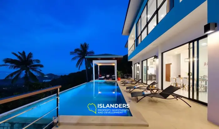 فيلا ماينام الرائعة مع 4 غرف نوم وإطلالات على البحر