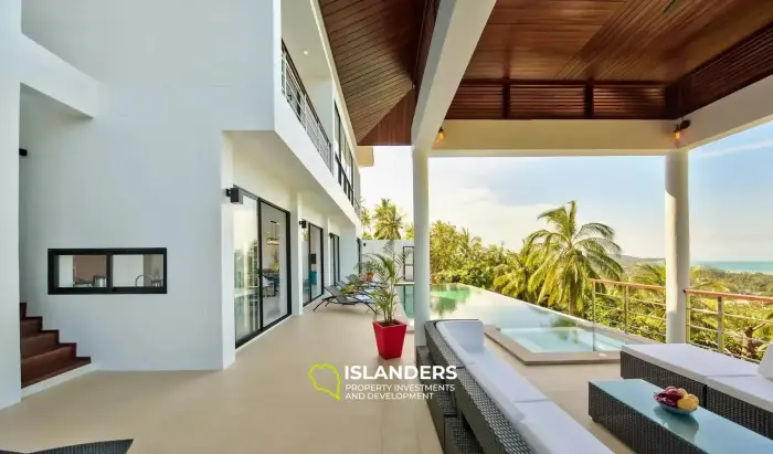 فيلا ماينام الرائعة مع 4 غرف نوم وإطلالات على البحر